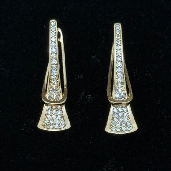 3/$17 Elegant Gold and Clear Rhinestone Pierced Earrings - Picture 1 of 4